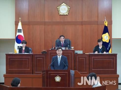 부산 영도구의회 이경민 의원, 5분 자유 발언 통해 ‘영도구 내 택시 승강장 증설’촉구