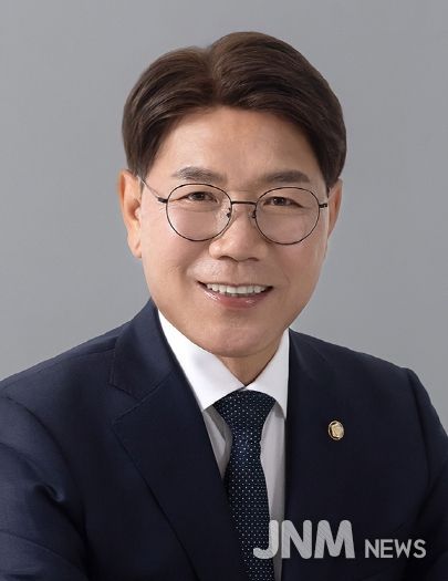 이재관 의원