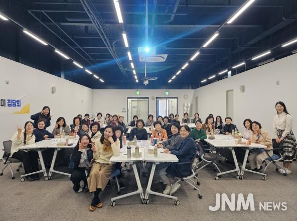 영도구가족센터, 2025년 제2회 아이돌보미 집담회 개최로 현장 소통 강화