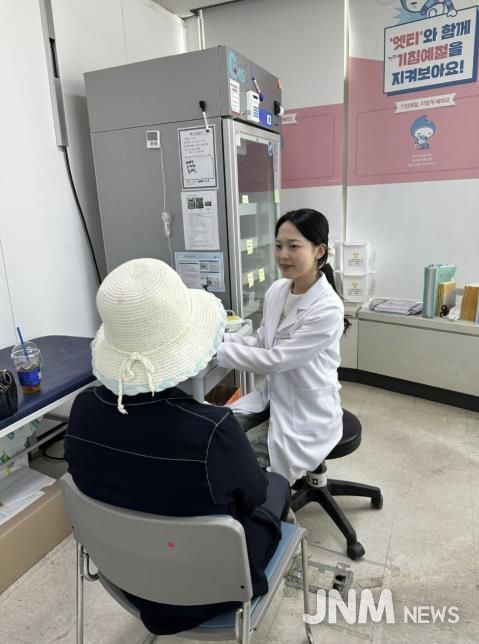 대상포진 예방접종 현장 사진