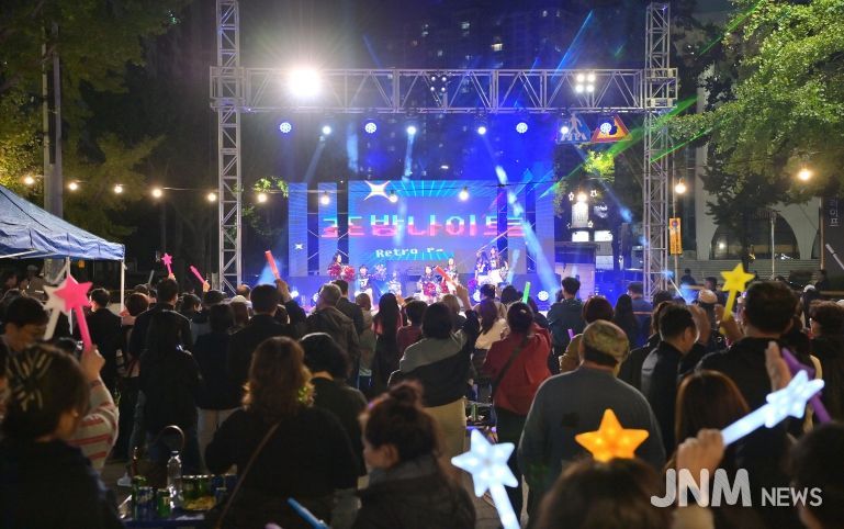 “별빛 아래 펼쳐진 조방나이트, 지역 상권에 활력”