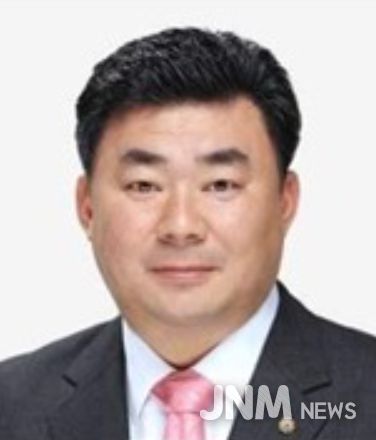 제주도의회 강충룡 의원