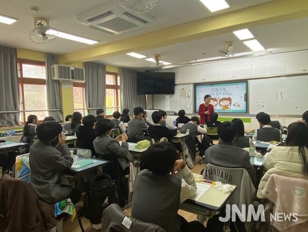 승영중 학생 대상 ‘뇌건강·치매 인식 개선 교육’
