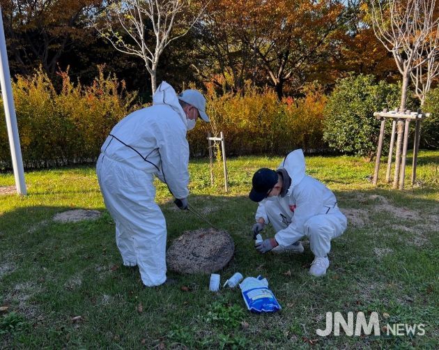 영광군, 동절기 모기 유충구제 집중 추진