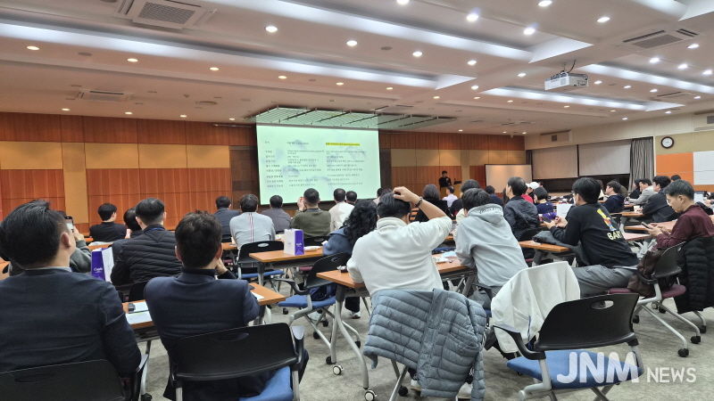 2025 CAREIS 신제품 발표 & 유저 미팅