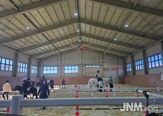 2025년 겨울 재활승마 가족 캠프