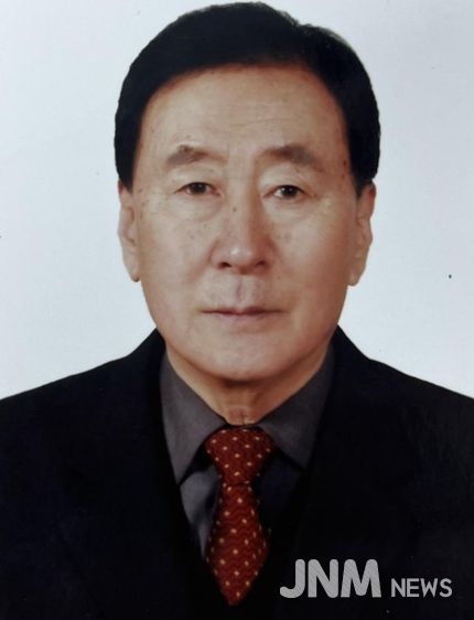 은관문화훈장 수상자(김성율 국가무형유산 수영야류 보유자)