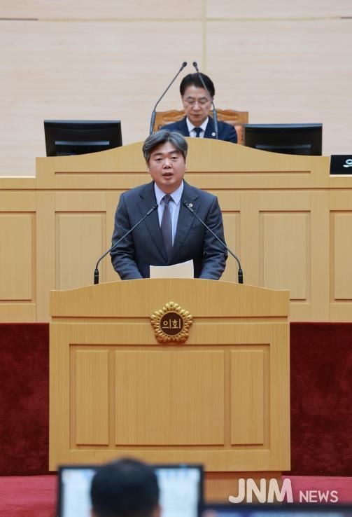 본회의 5분자유발언 중인 박원종 전남도의원