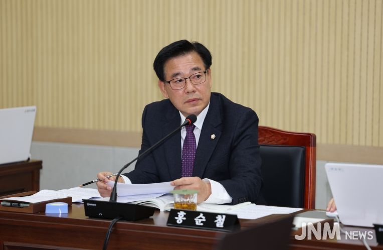 홍순철 의원(발언사진)