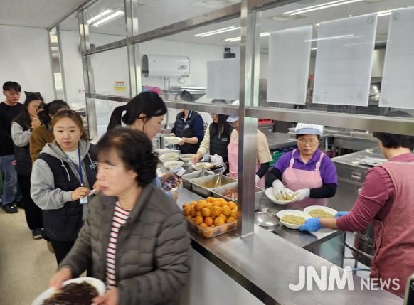 인제군사회복지관, 장애인 지역사회 복귀 프로그램 수료식-일미반점 후원