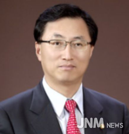 최중경 前 지식경제부장관