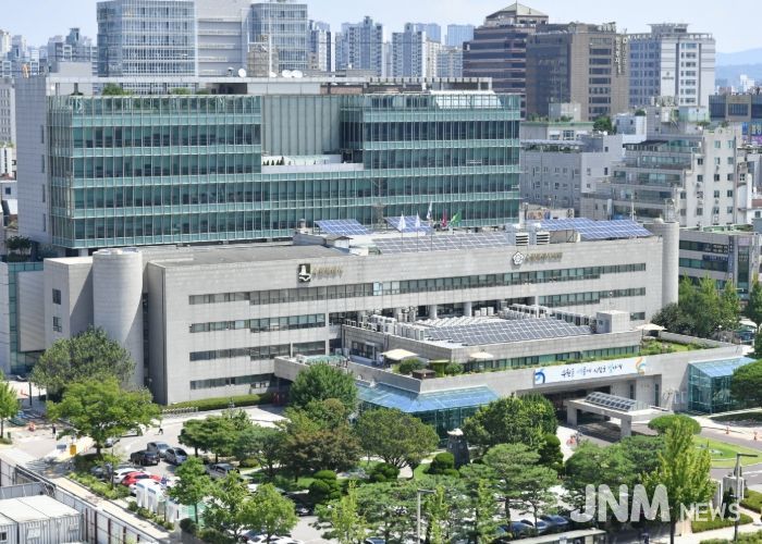 수원시청사 전경