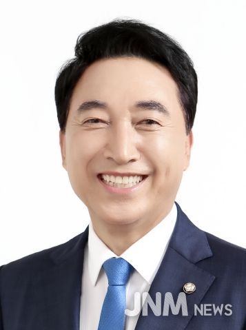 박수현 국회의원(충남 공주시·부여군·청양군)