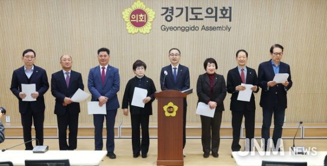 경기도의회 용인지역 도의원들, 용인 반도체 클러스터 흔들기 즉각 중단-정부는 명확한 입장 표명하라