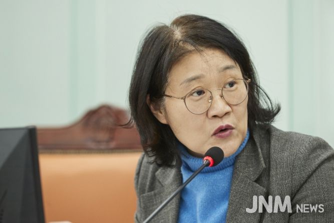 경기도의회 신미숙 의원