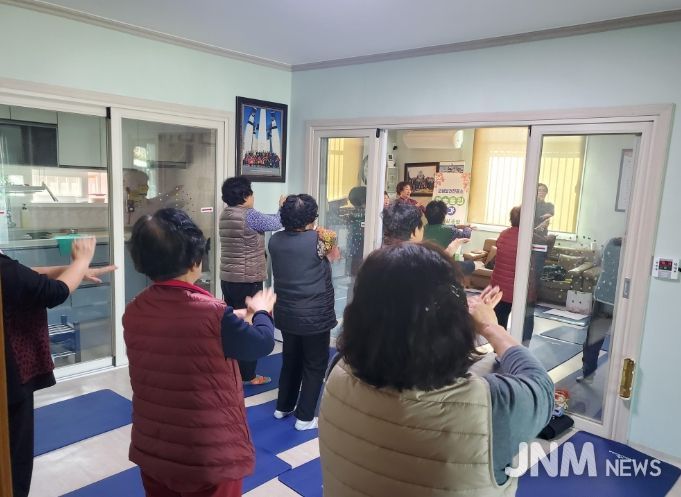 이천시 보건진료소, 어르신 요가운동교실 운영