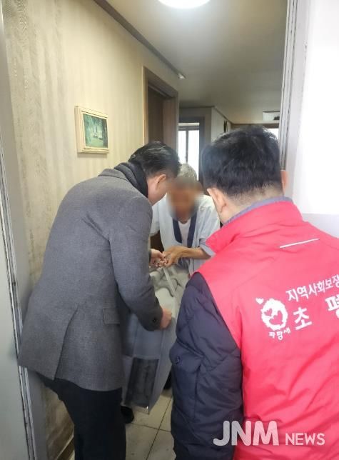 오산시 초평동, 돌봄 공백 가구 찾아 맞춤형 복지서비스 연계 추진