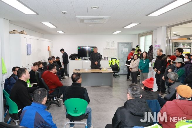 예천군, 설맞이 생활폐기물 처리 근로자 격려 방문