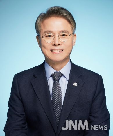 더불어민주당 민형배 국회의원(광주 광산을)