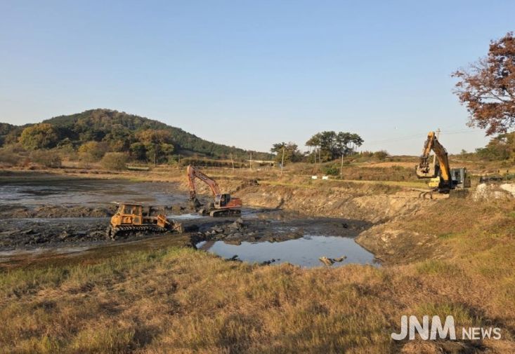 저수지 정비 및 용수개발