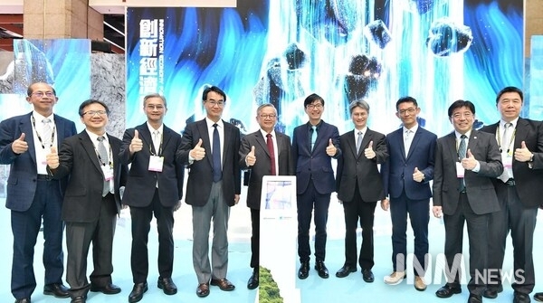 Taiwan’s largest innovation and technology event, TIE Taiwan Innotech Expo, grandly opened! The Department of Industrial Technology (DoIT), Ministry of Economic Affairs, joined hands with 12 research institutes and industry partners to showcase 65 future-defining technologies across six key domains at the Innovation Pilot Pavilion.